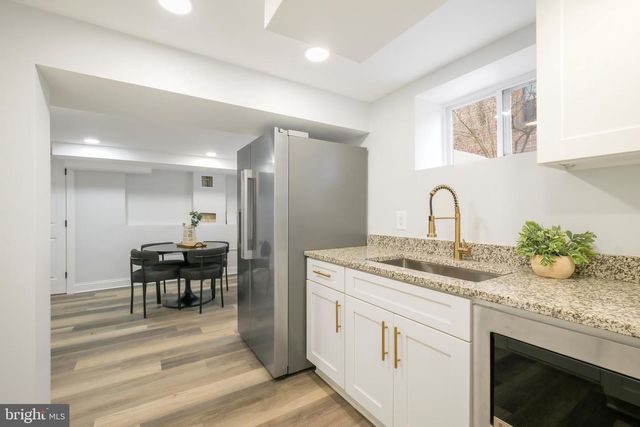 617 GREENBRIER DR, Silver Spring, MD 20910