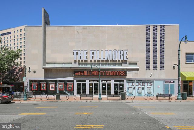 617 GREENBRIER DR, Silver Spring, MD 20910