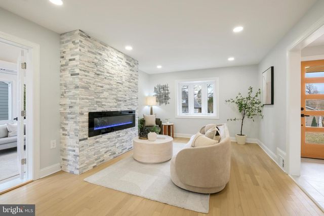 617 GREENBRIER DR, Silver Spring, MD 20910