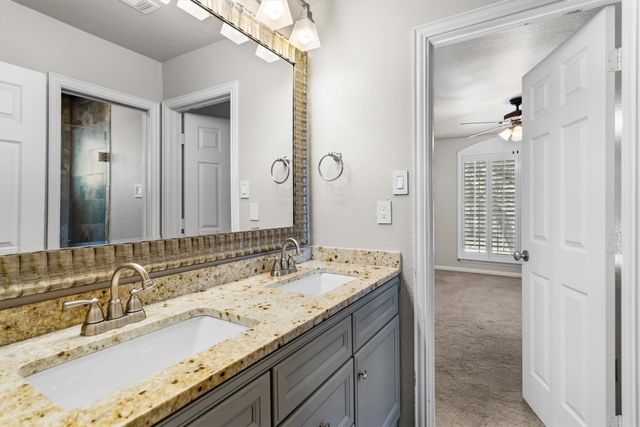 724 Baxter Drive, Plano, TX 75025