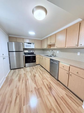 1201 NE 191st St G304, Miami, FL 33179