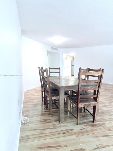 1201 NE 191st St G304, Miami, FL 33179