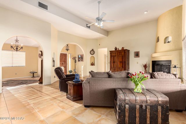 4522 W Sunset Plaza Court, Tucson, AZ 85743