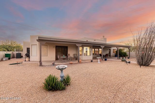 4522 W Sunset Plaza Court, Tucson, AZ 85743