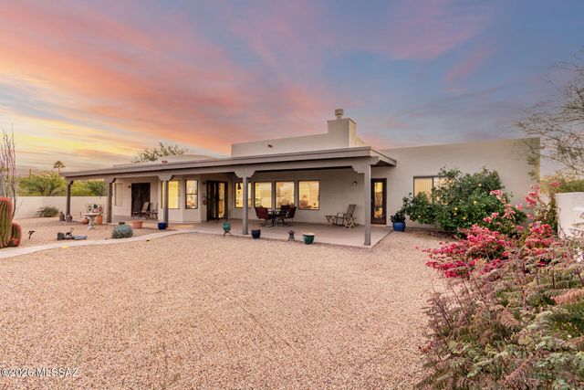 4522 W Sunset Plaza Court, Tucson, AZ 85743