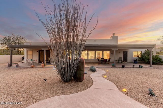 4522 W Sunset Plaza Court, Tucson, AZ 85743