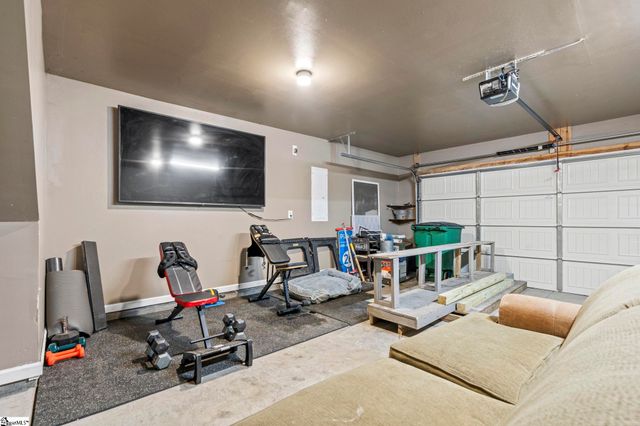 124 Screech Drive, Fountain Inn, SC 29644