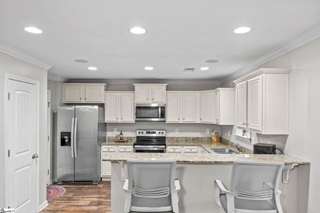 124 Screech Drive, Fountain Inn, SC 29644