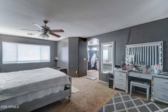 25519 W CROWN KING Road, Buckeye, AZ 85326