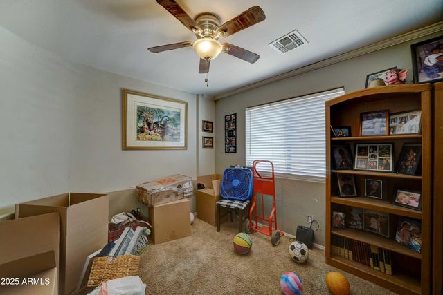 25519 W CROWN KING Road, Buckeye, AZ 85326