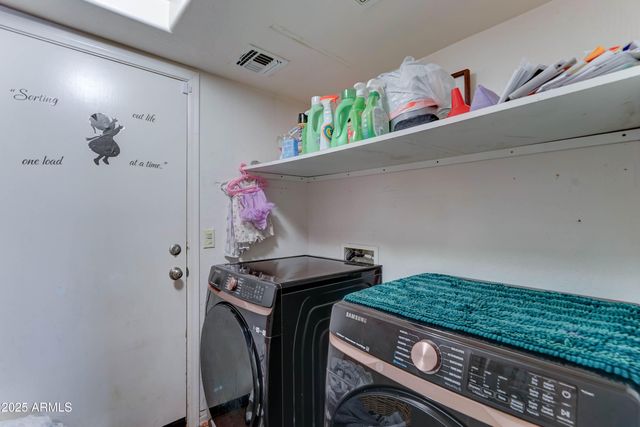 25519 W CROWN KING Road, Buckeye, AZ 85326