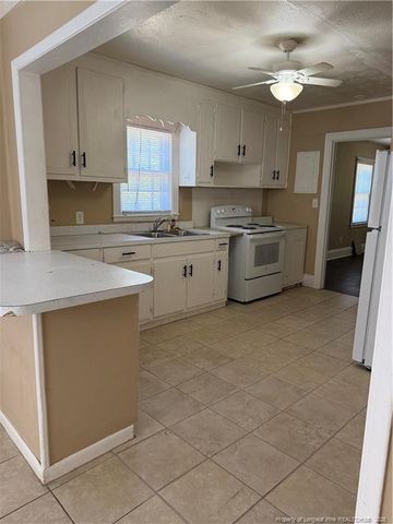216 Brainerd Avenue, Fayetteville, NC 28301