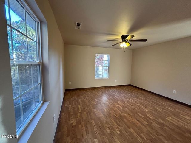 25568 Calima Drive, Abingdon, VA 24210