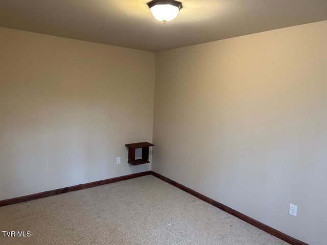 25568 Calima Drive, Abingdon, VA 24210