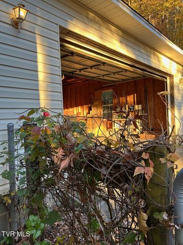 25568 Calima Drive, Abingdon, VA 24210