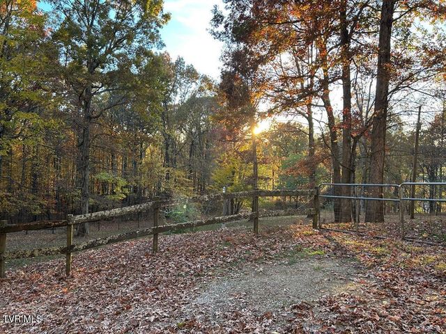 25568 Calima Drive, Abingdon, VA 24210