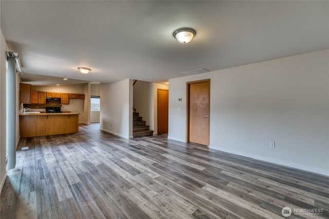 912 Eagle Crest Place, Port Orchard, WA 98366