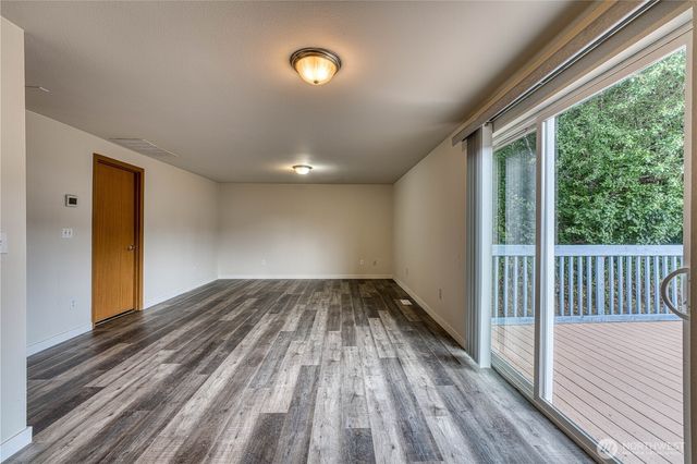 912 Eagle Crest Place, Port Orchard, WA 98366