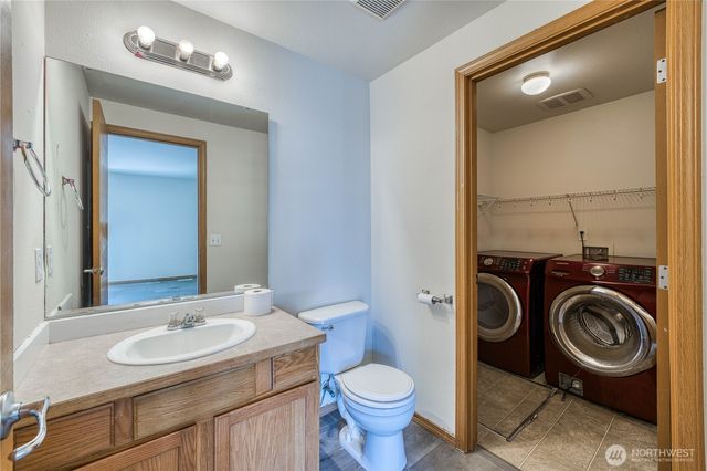 912 Eagle Crest Place, Port Orchard, WA 98366