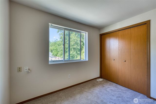 912 Eagle Crest Place, Port Orchard, WA 98366