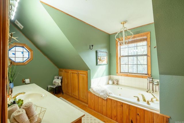 270 Raintree Valley, Pangburn, AR 72121