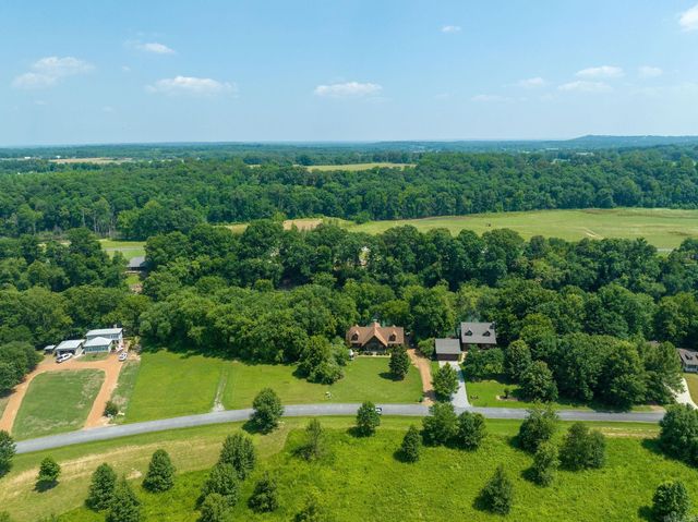 270 Raintree Valley, Pangburn, AR 72121