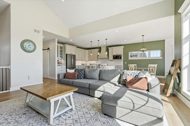 4173 Hanover Drive, Deforest, WI 53532