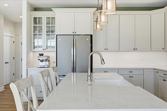 4173 Hanover Drive, Deforest, WI 53532