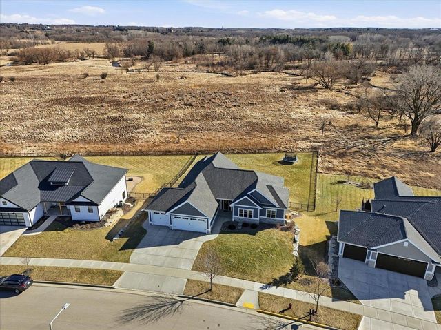 4173 Hanover Drive, Deforest, WI 53532