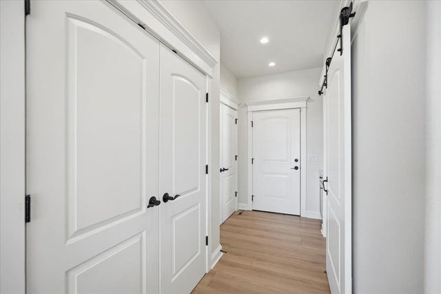 4173 Hanover Drive, Deforest, WI 53532