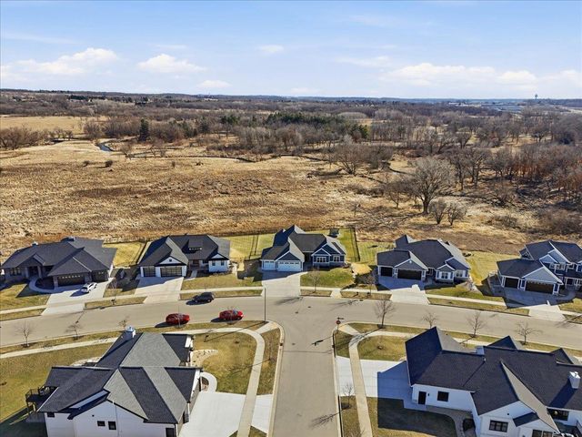 4173 Hanover Drive, Deforest, WI 53532
