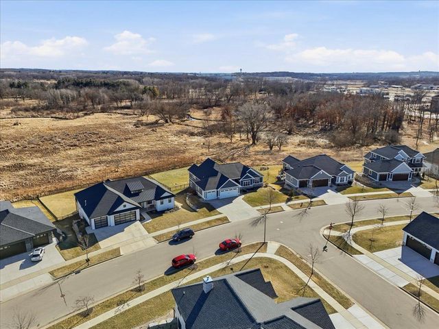 4173 Hanover Drive, Deforest, WI 53532