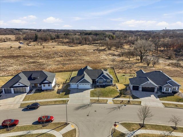 4173 Hanover Drive, Deforest, WI 53532
