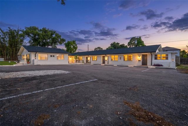 535 32ND AVENUE N 5, St Petersburg, FL 33704