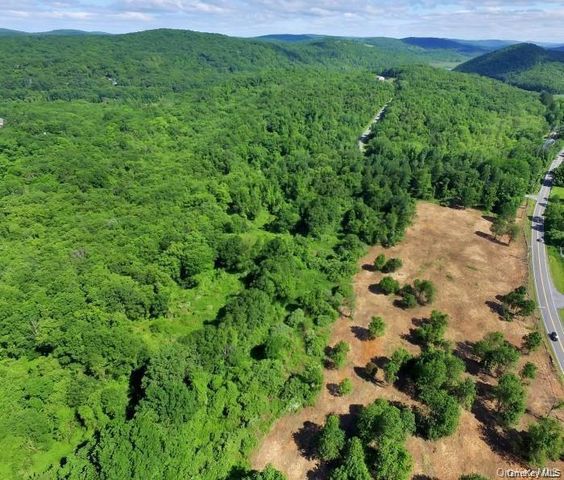 73 Farm To Market Road, Brewster, NY 10509