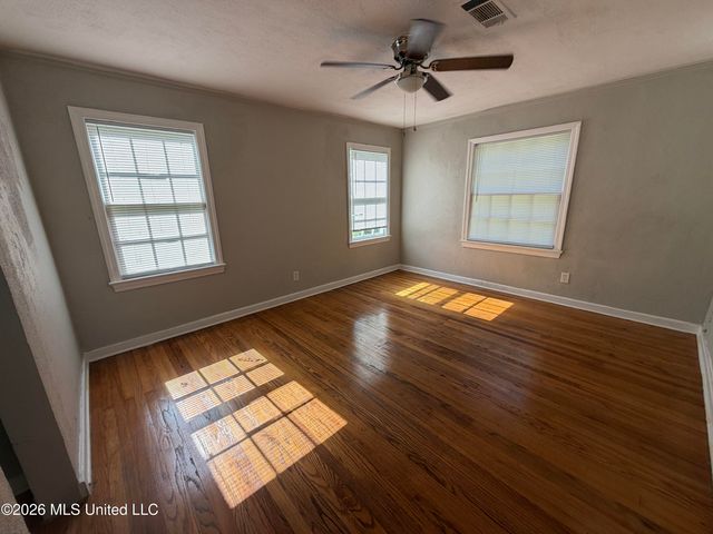 618 Launcelot Road, Jackson, MS 39206