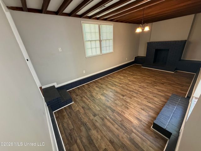 618 Launcelot Road, Jackson, MS 39206