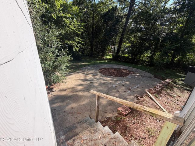 618 Launcelot Road, Jackson, MS 39206