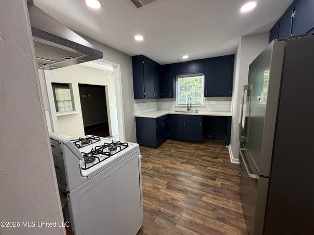 618 Launcelot Road, Jackson, MS 39206