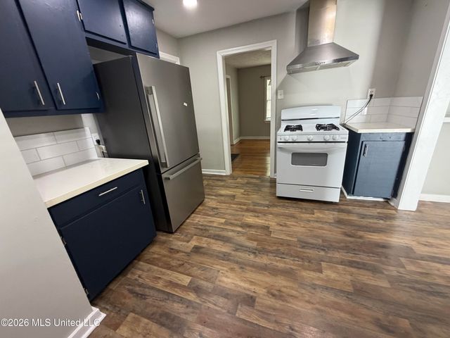618 Launcelot Road, Jackson, MS 39206