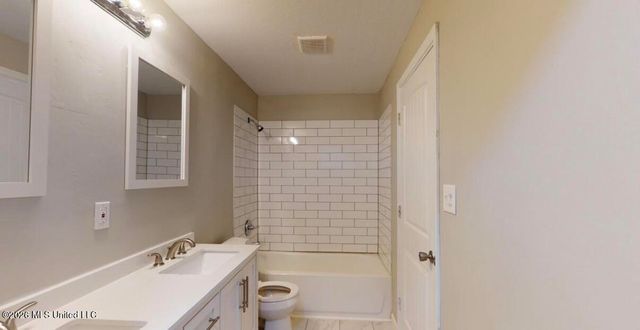 618 Launcelot Road, Jackson, MS 39206