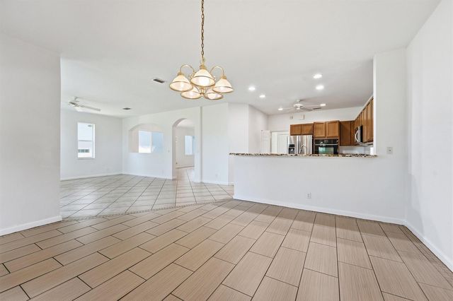 1275 Rosegate Boulevard, Riviera Beach, FL 33404