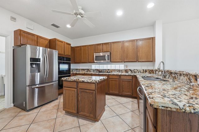 1275 Rosegate Boulevard, Riviera Beach, FL 33404