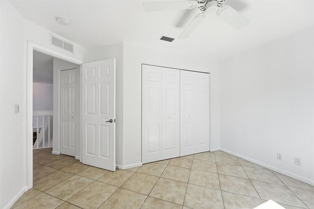 1275 Rosegate Boulevard, Riviera Beach, FL 33404