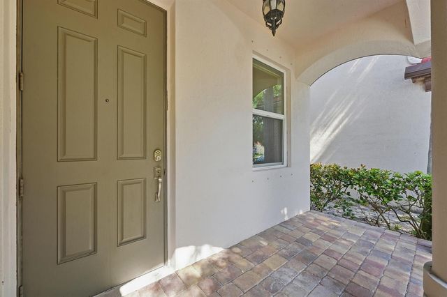 1275 Rosegate Boulevard, Riviera Beach, FL 33404