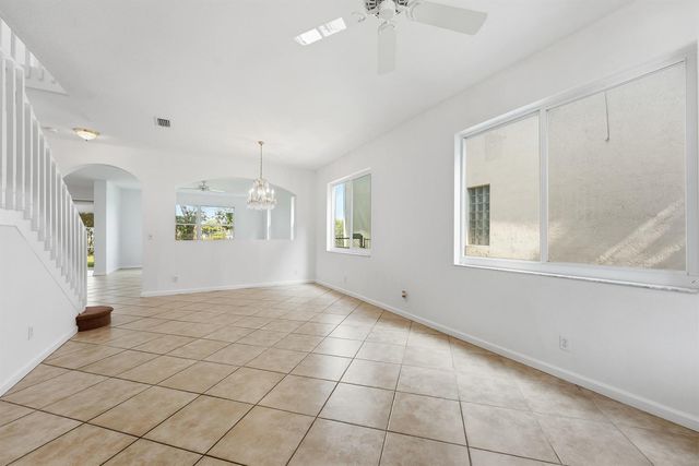 1275 Rosegate Boulevard, Riviera Beach, FL 33404