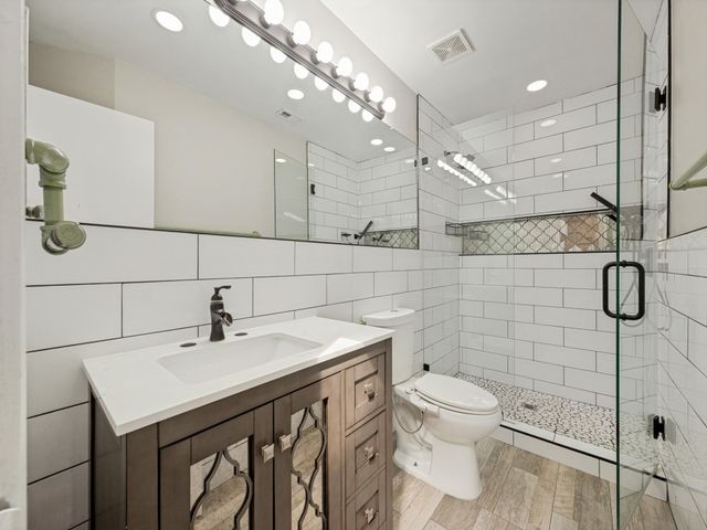 2702 Lookout Place, Carrollton, TX 75007