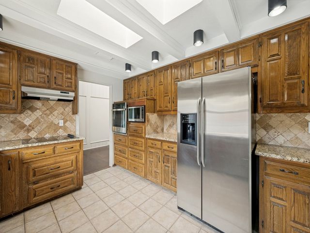 2702 Lookout Place, Carrollton, TX 75007