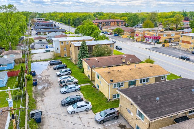 18425 Torrence Avenue, Lansing, IL 60438