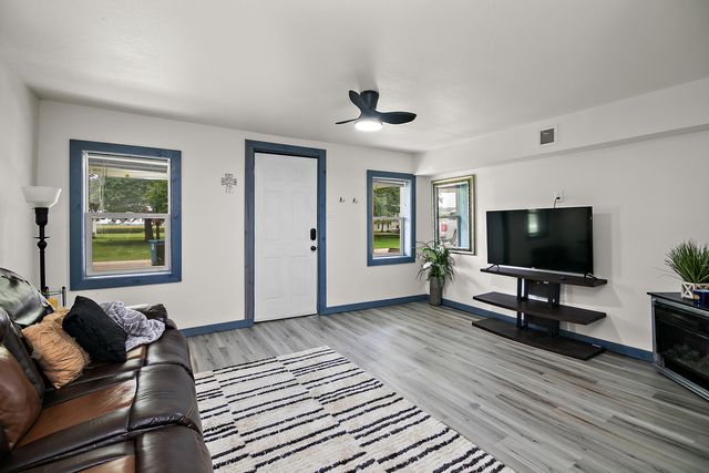 1506 E 2710N Road, Clifton, IL 60927